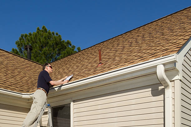 Best Roof Moss and Algae Removal  in Cottonwood Heights, UT